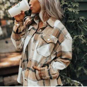 Lala Factory; Shacket in Beige & Cream colors💥